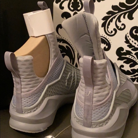- FENTY by Puma Trainer - Picture 5 of 10